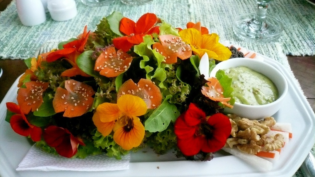 Nasturtium Salad jigsaw puzzle in Food & Bakery puzzles on TheJigsawPuzzles.com