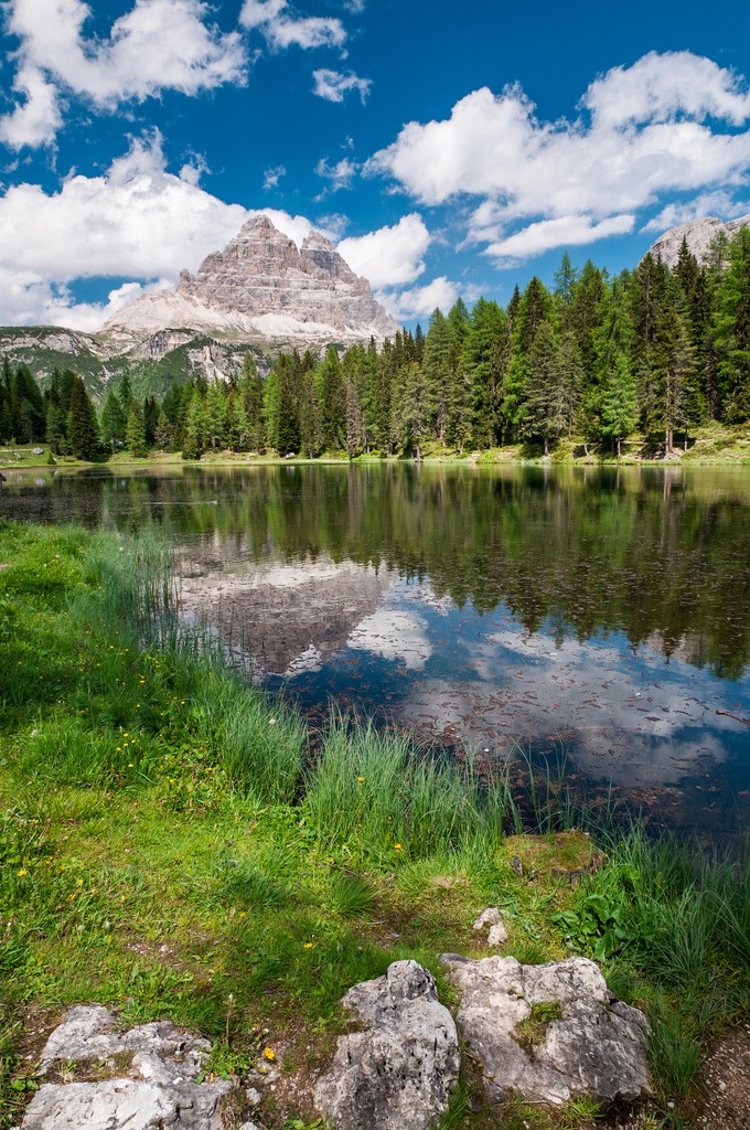 Antorno Lake, Italy jigsaw puzzle in Great Sightings puzzles on TheJigsawPuzzles.com