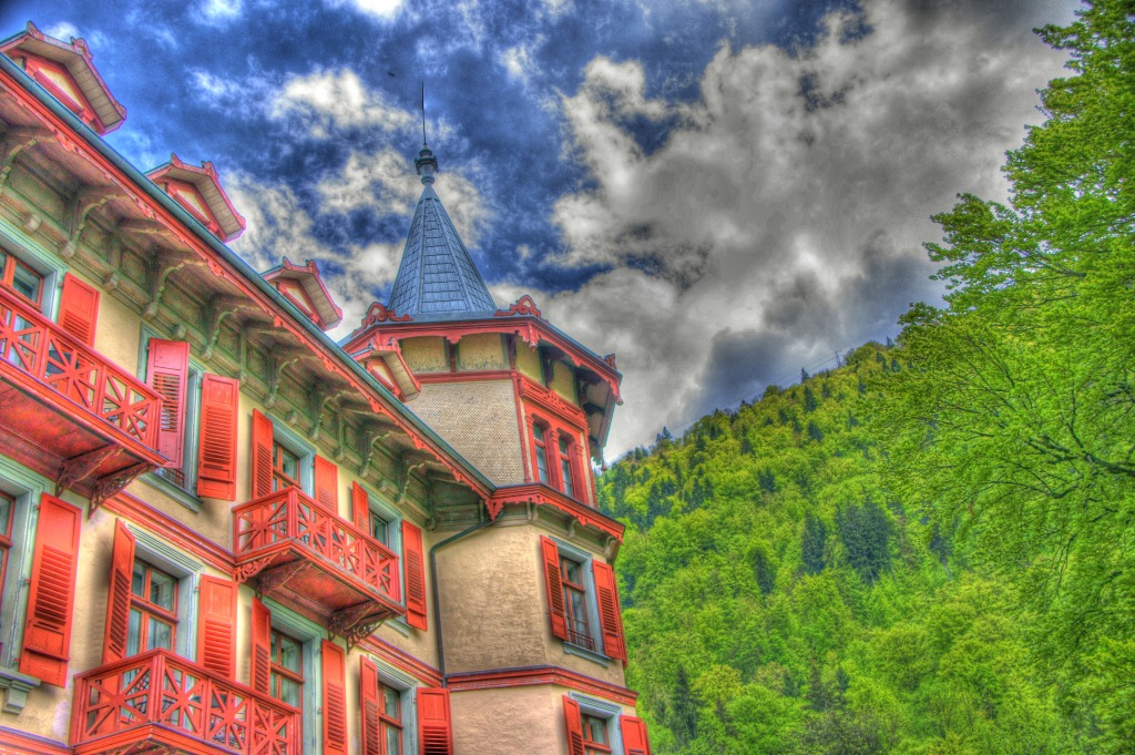 Hotel Giessbach, Switzerland jigsaw puzzle in Great Sightings puzzles on TheJigsawPuzzles.com