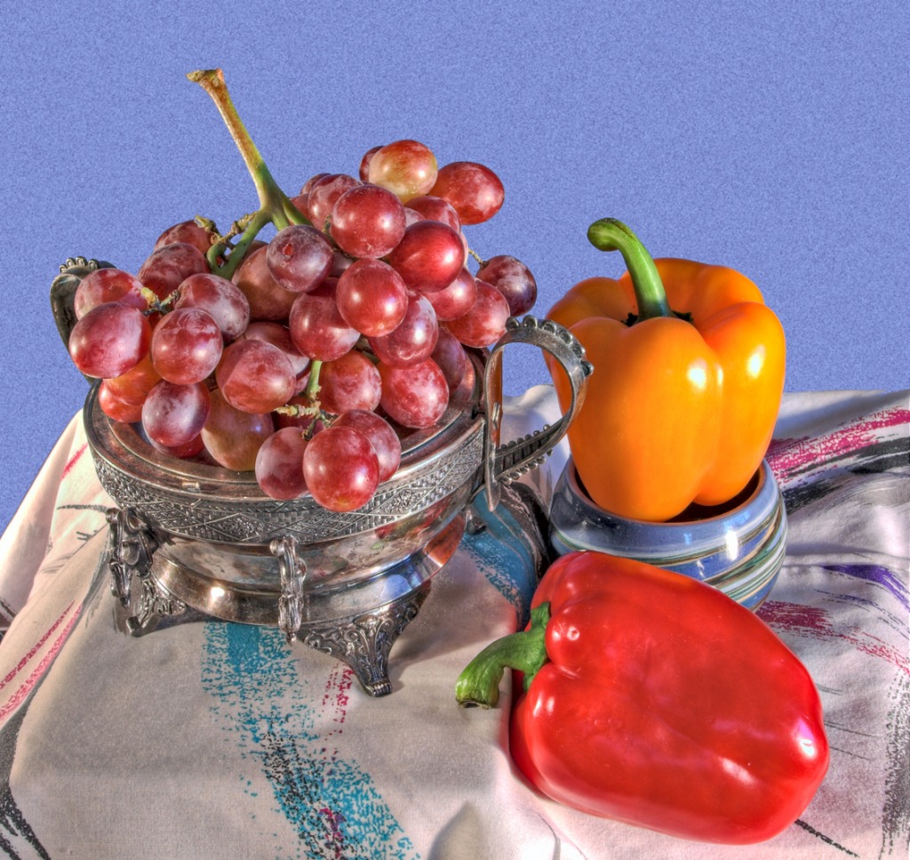 Peppers n Grapes jigsaw puzzle in Fruits & Veggies puzzles on TheJigsawPuzzles.com