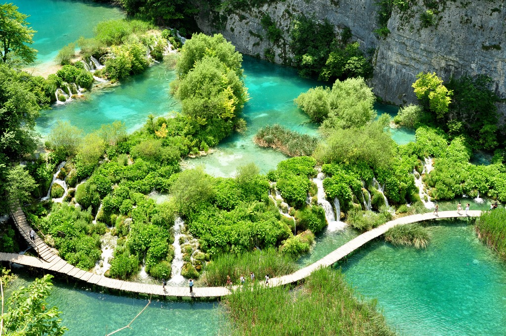 Plitvice National Park, Croatia jigsaw puzzle in Waterfalls puzzles on TheJigsawPuzzles.com