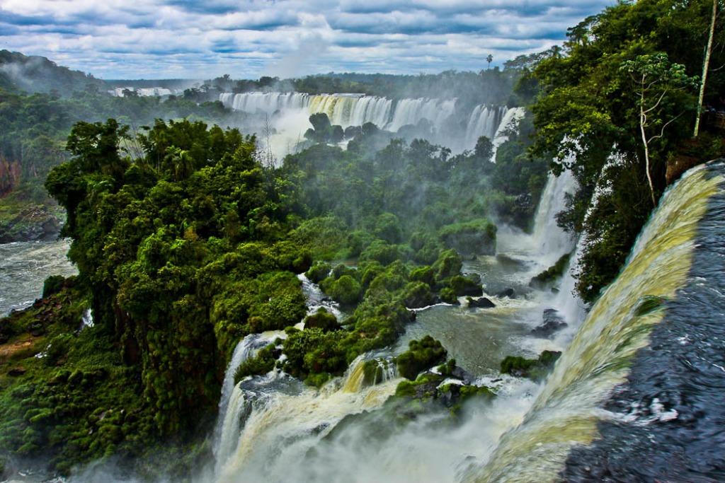 Iguazu Falls, Brazil jigsaw puzzle in Waterfalls puzzles on TheJigsawPuzzles.com