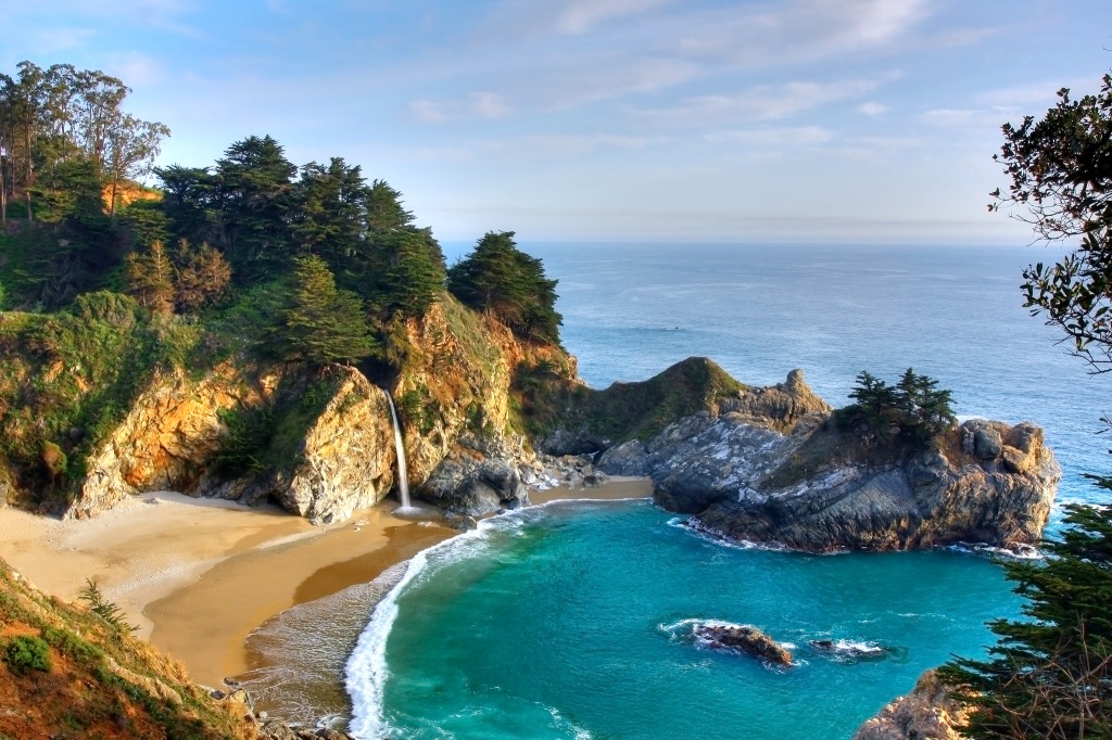 McWay Falls, Big Sur, California jigsaw puzzle in Waterfalls puzzles on TheJigsawPuzzles.com