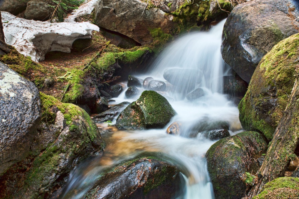 Melting Snow along Storm Pass Trail jigsaw puzzle in Waterfalls puzzles on TheJigsawPuzzles.com