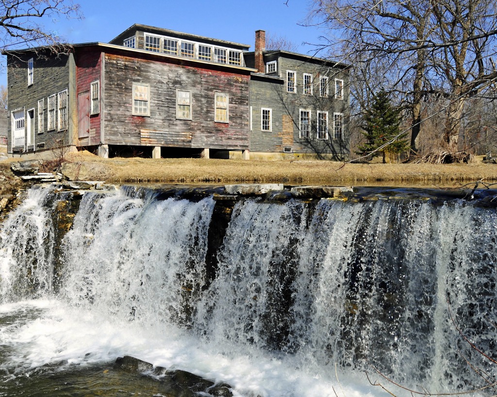 House Above Neshobe Falls jigsaw puzzle in Waterfalls puzzles on TheJigsawPuzzles.com