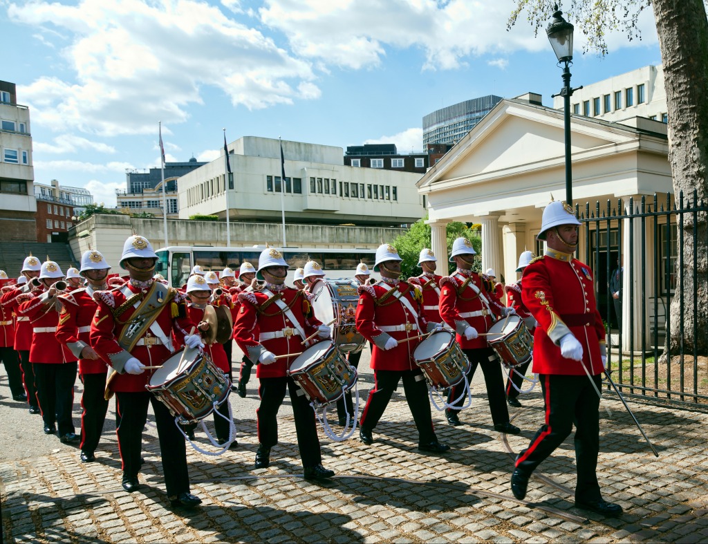 Changing of the Guard in London jigsaw puzzle in People puzzles on TheJigsawPuzzles.com