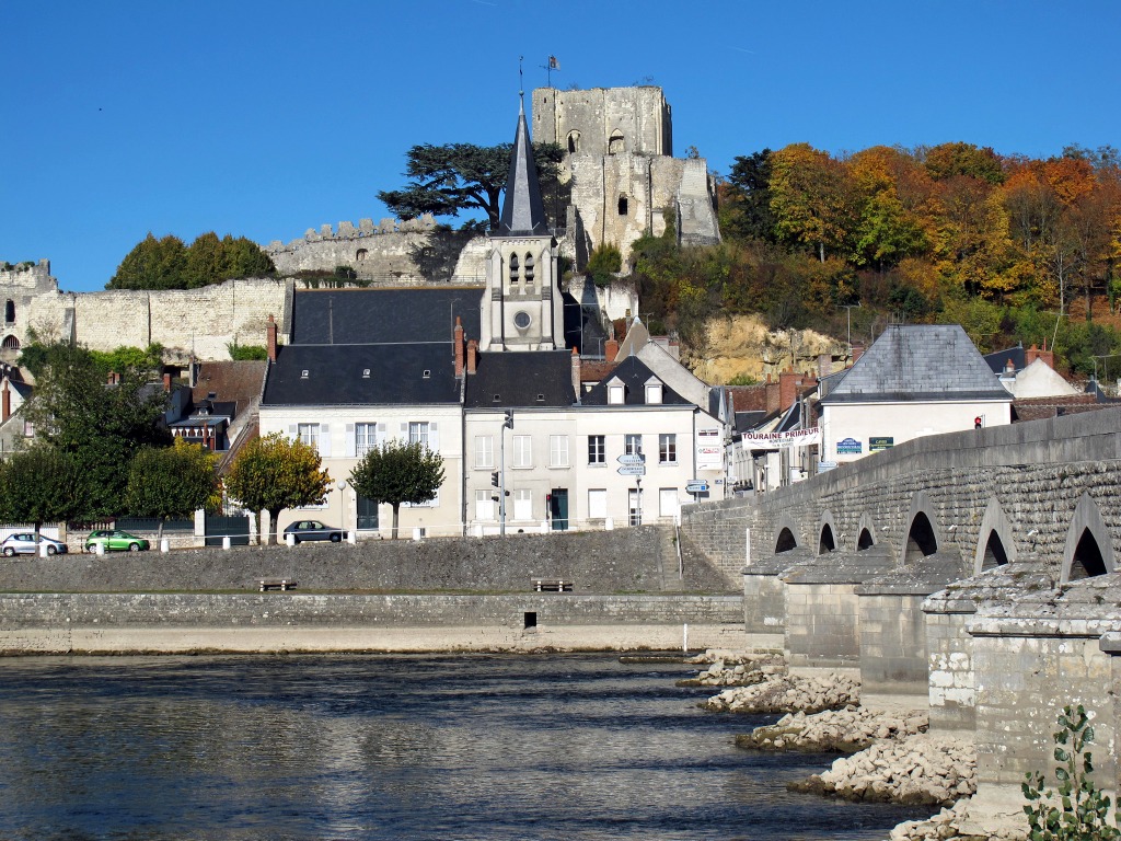 Montrichard Castle and Church, France jigsaw puzzle in Castles puzzles on TheJigsawPuzzles.com