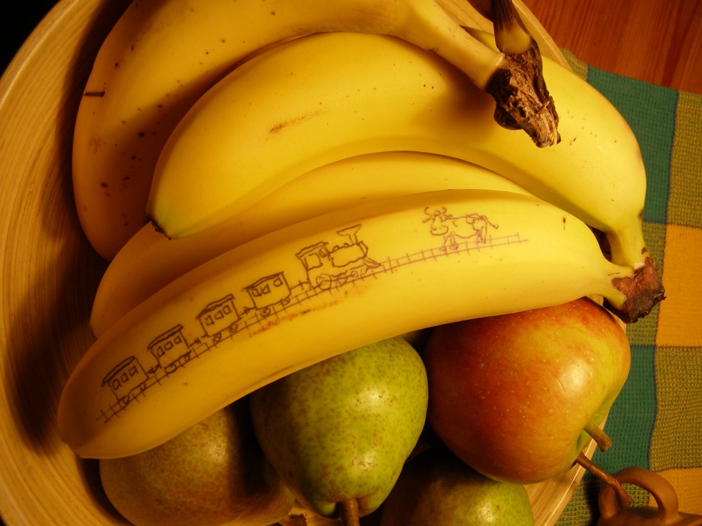 Banana Train jigsaw puzzle in Fruits & Veggies puzzles on TheJigsawPuzzles.com