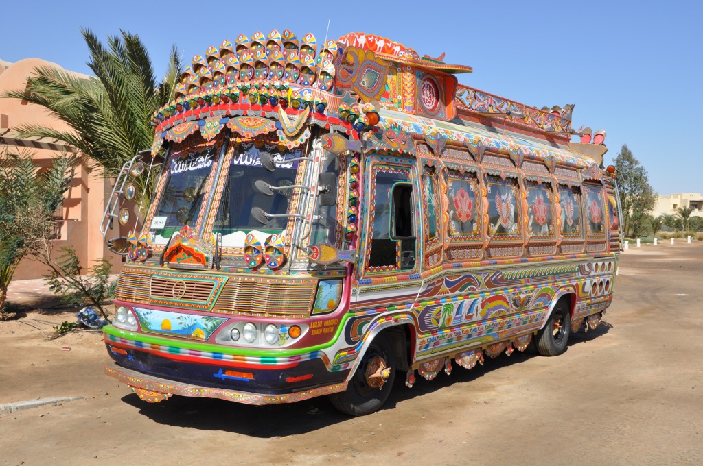 Decorated Bus in El Gouna, Egypt jigsaw puzzle in Cars & Bikes puzzles on TheJigsawPuzzles.com