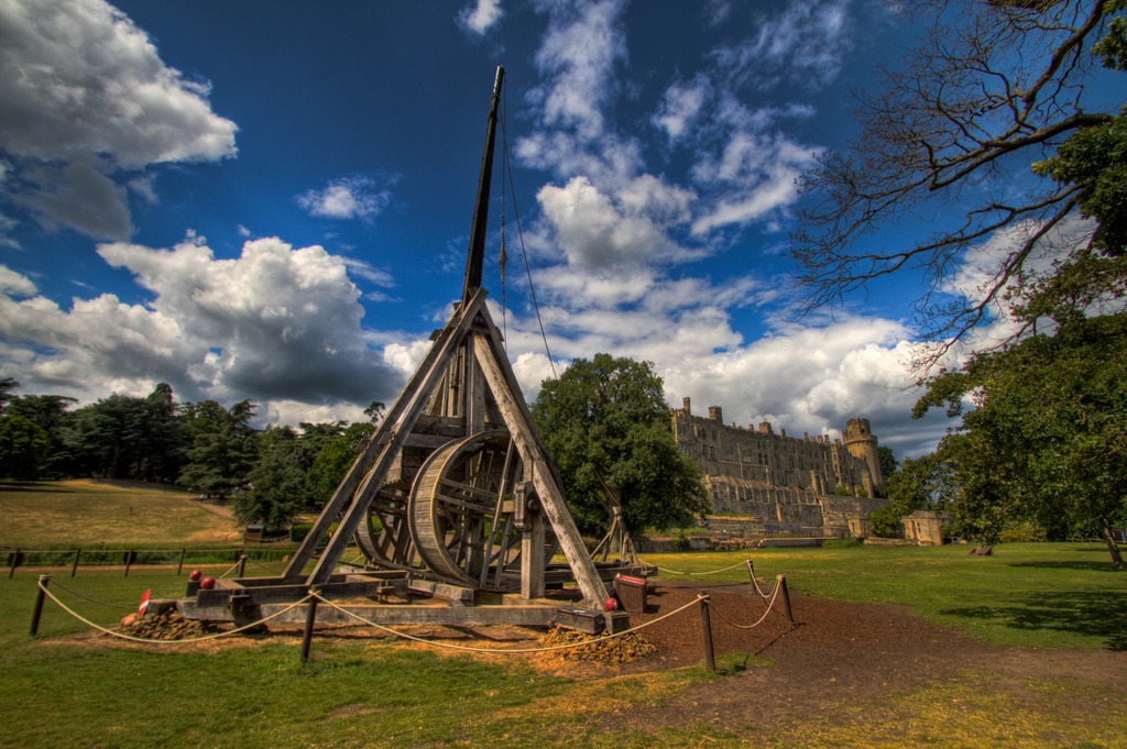 Trebuchet at Warwick Castle, England jigsaw puzzle in Castles puzzles on TheJigsawPuzzles.com