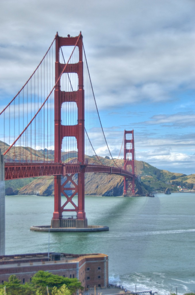 Fort Point & The Golden Gate jigsaw puzzle in Bridges puzzles on TheJigsawPuzzles.com