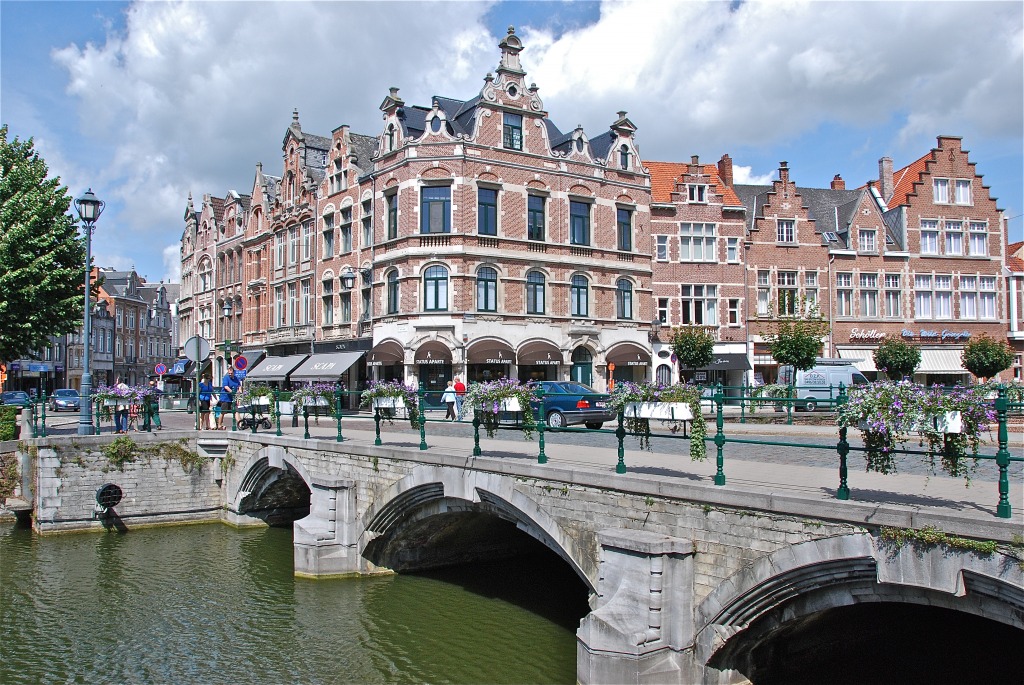 Lier, Belgium jigsaw puzzle in Bridges puzzles on TheJigsawPuzzles.com