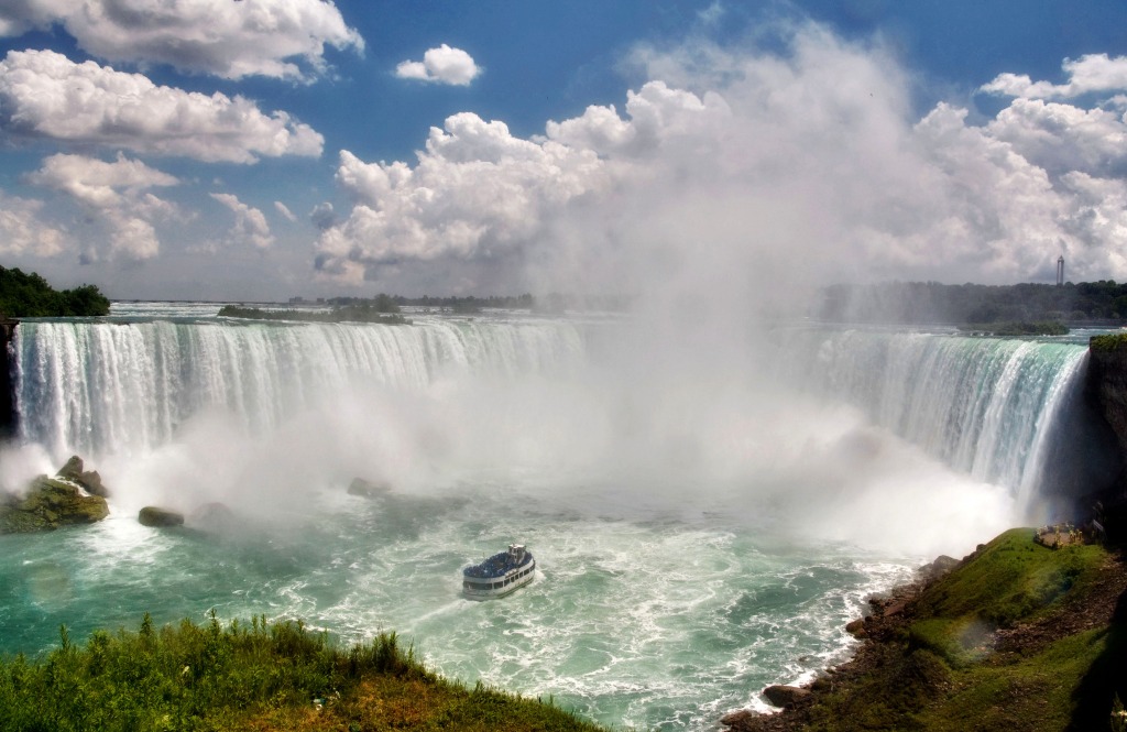 Niagara Falls in Summer jigsaw puzzle in Waterfalls puzzles on TheJigsawPuzzles.com