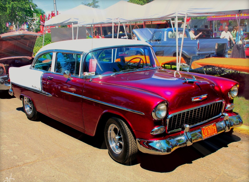 1955 Chevy 2 Dr Post Sedan jigsaw puzzle in Cars & Bikes puzzles on TheJigsawPuzzles.com