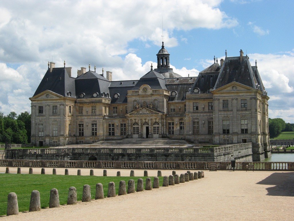 Vaux le Vicomte, France jigsaw puzzle in Castles puzzles on TheJigsawPuzzles.com