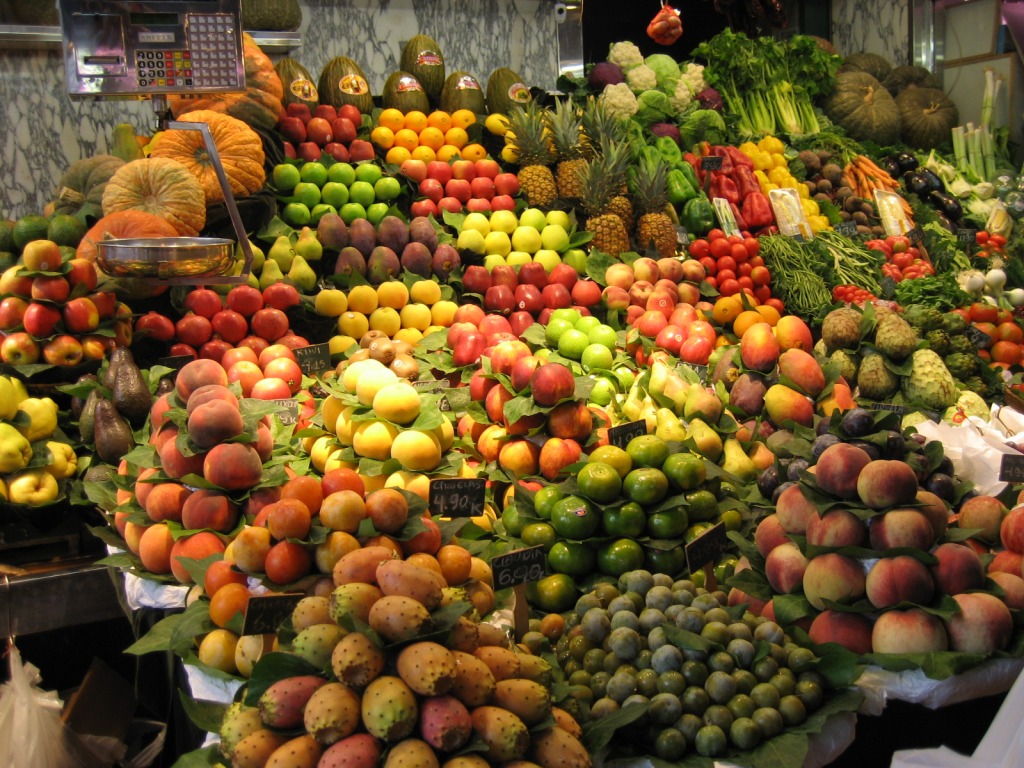 La Boqueria Market, Barcelona jigsaw puzzle in Fruits & Veggies puzzles on TheJigsawPuzzles.com