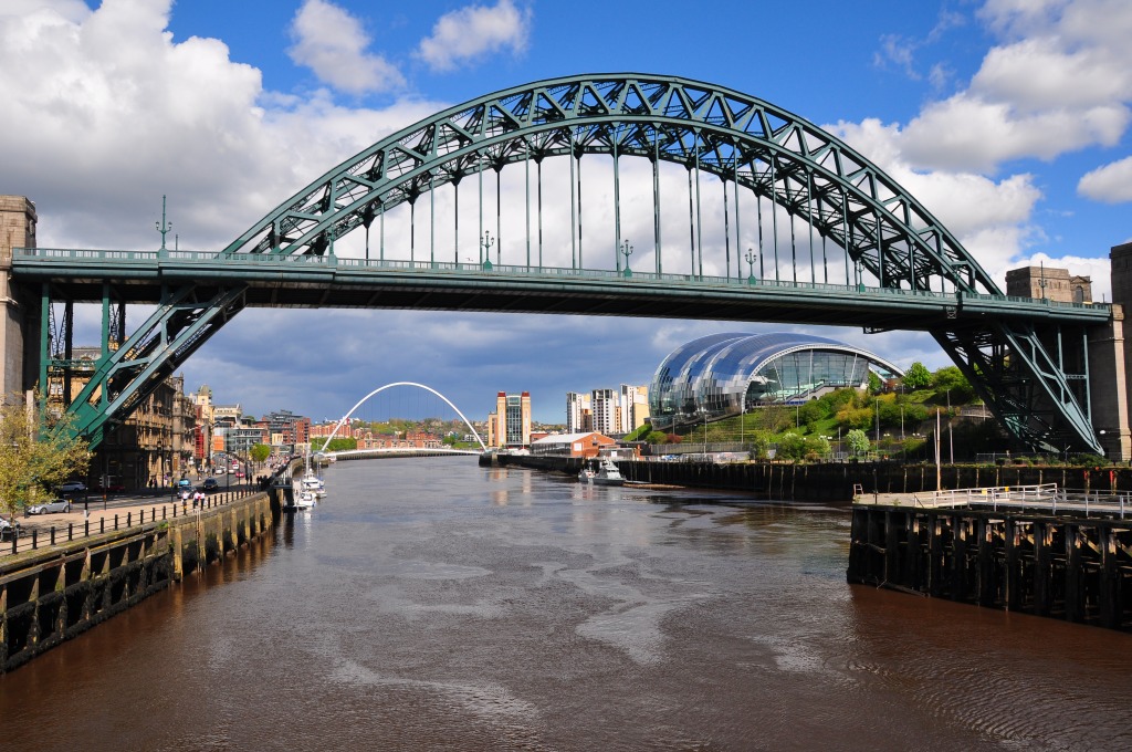 Tyne Bridge, Newcastle upon Tyne, England jigsaw puzzle in Bridges puzzles on TheJigsawPuzzles.com