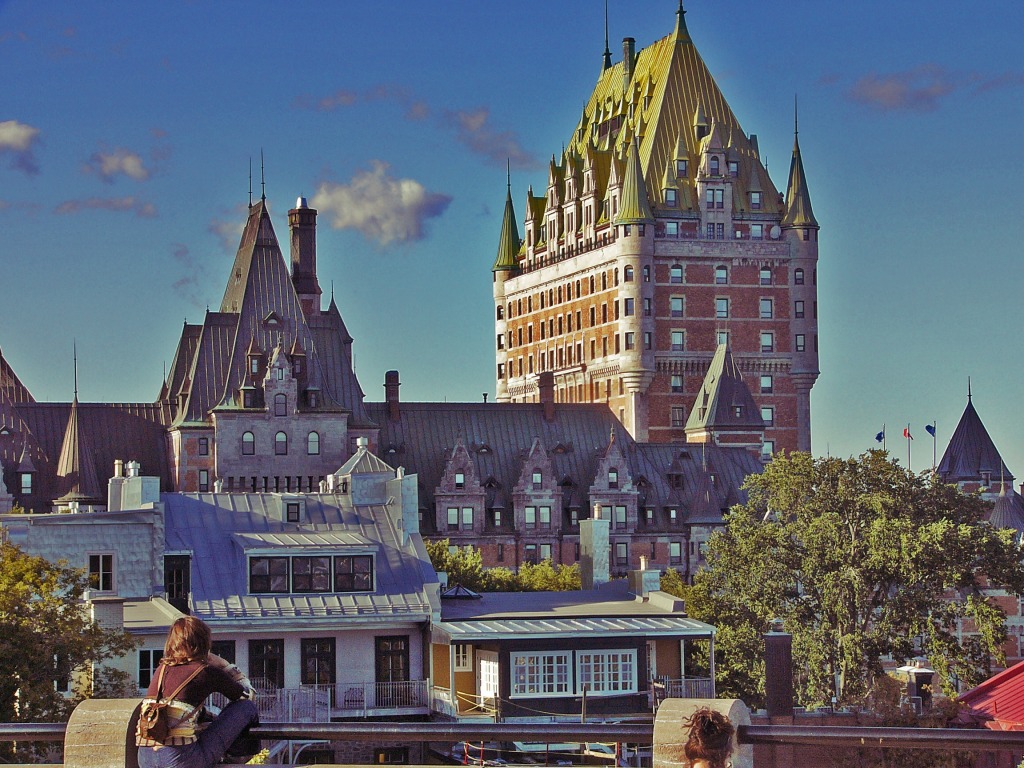 Château Frontenac, Québec jigsaw puzzle in Castles puzzles on TheJigsawPuzzles.com