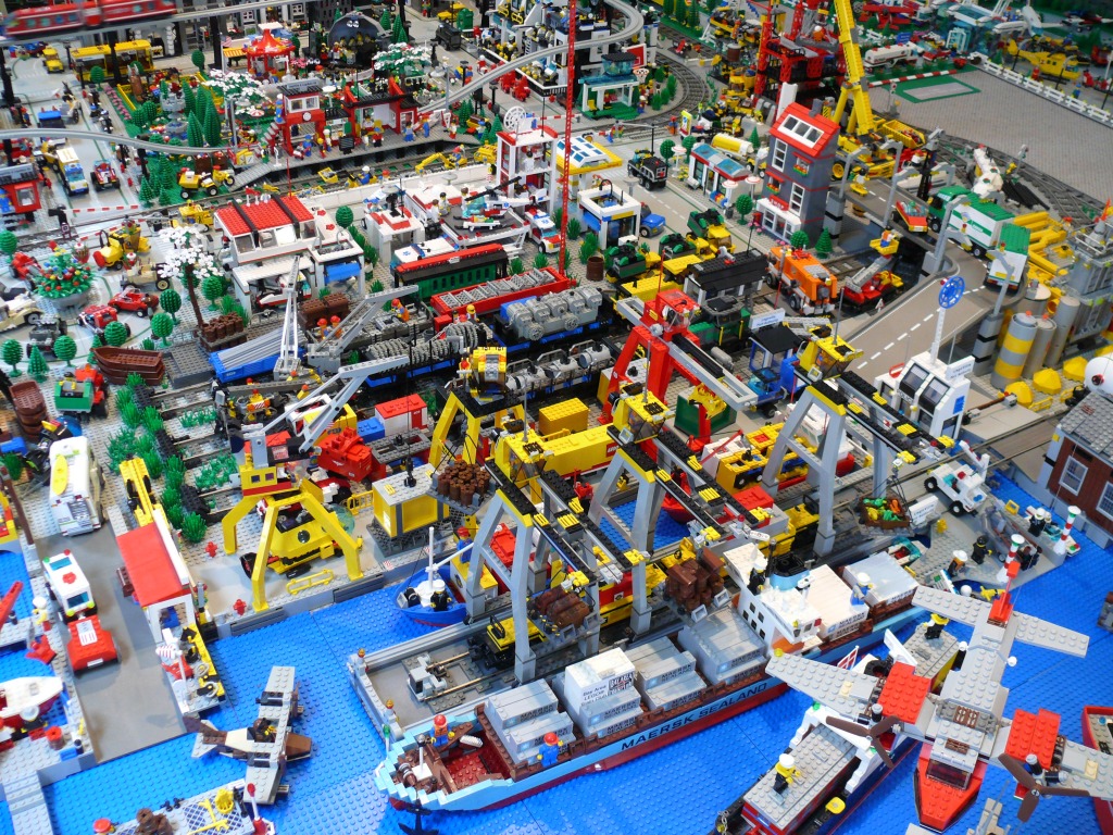 Lego World jigsaw puzzle in Puzzle of the Day puzzles on TheJigsawPuzzles.com