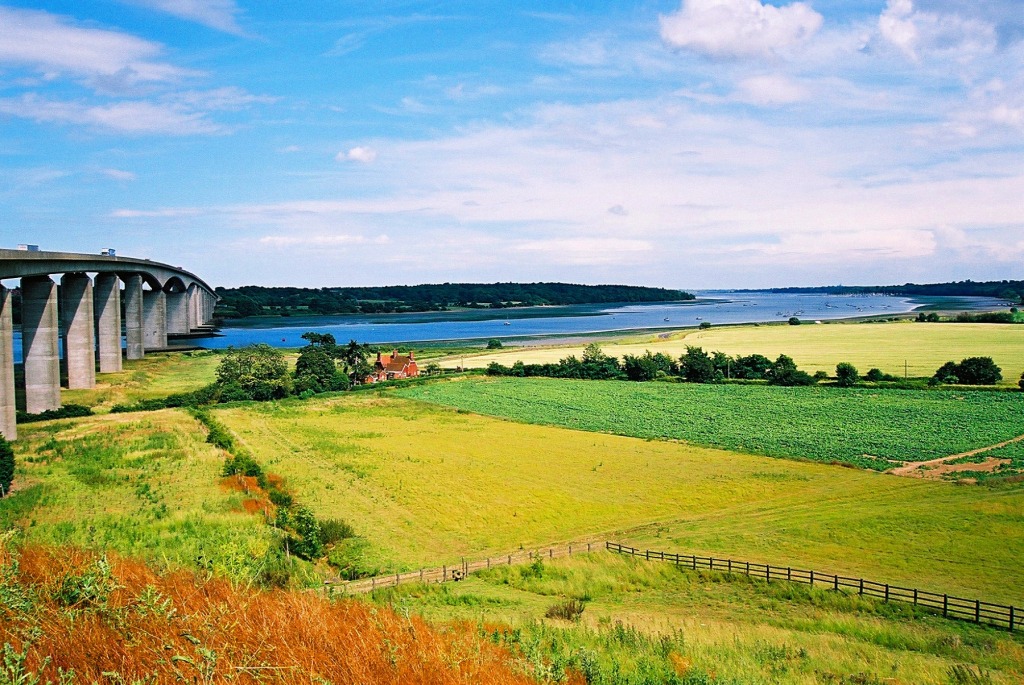 Orwell Bridge, Suffolk, England jigsaw puzzle in Great Sightings puzzles on TheJigsawPuzzles.com