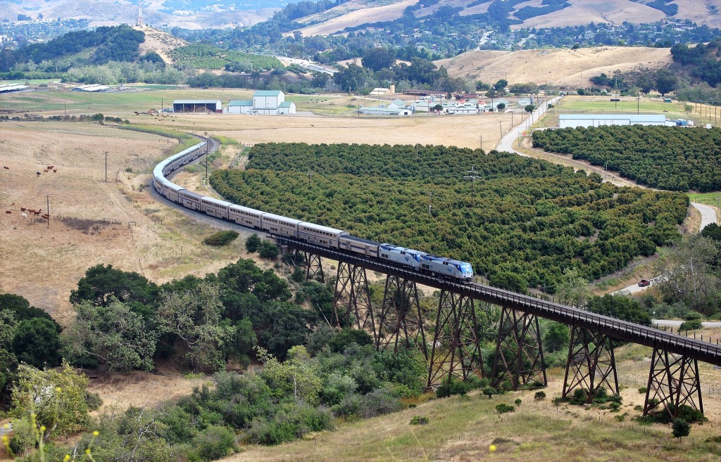 Northbound Coast Starlight, Stenner Creek jigsaw puzzle in Bridges puzzles on TheJigsawPuzzles.com