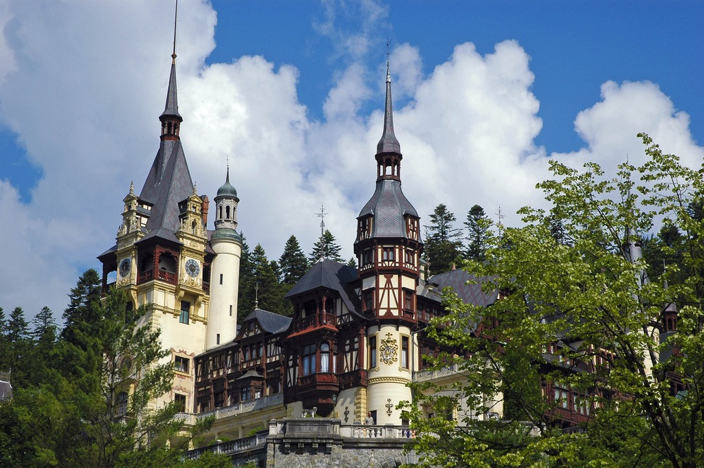 Peles Castle, Romania jigsaw puzzle in Castles puzzles on TheJigsawPuzzles.com