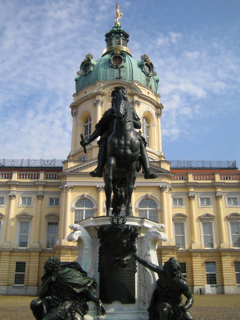 Charlottenburg, Germany jigsaw puzzle in Castles puzzles on TheJigsawPuzzles.com