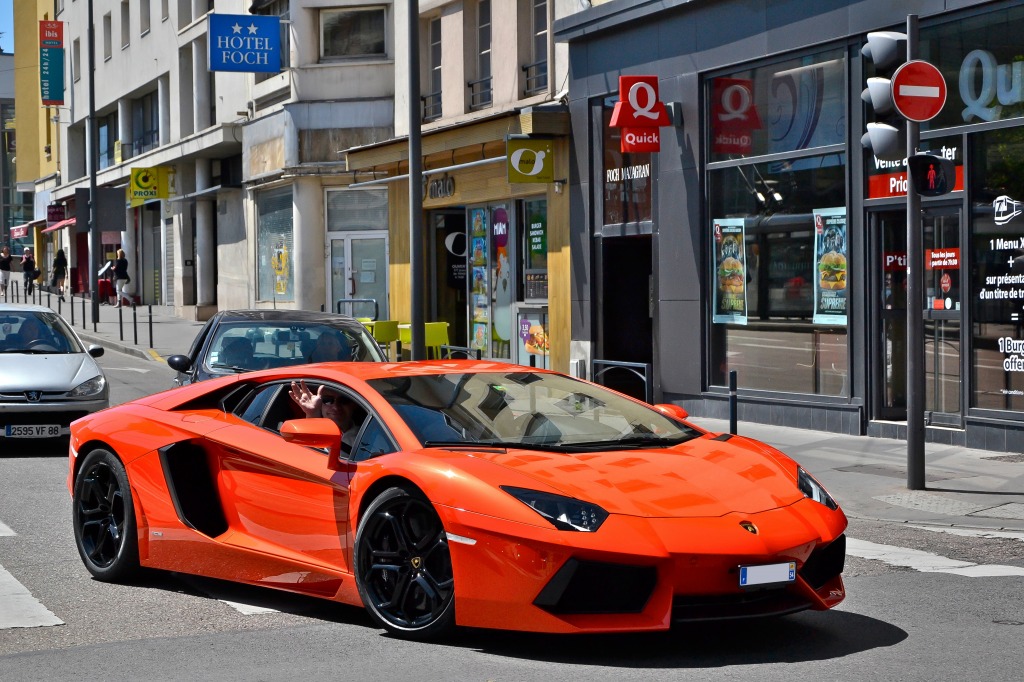 Lamborghini Aventador LP 700-4 jigsaw puzzle in Cars & Bikes puzzles on TheJigsawPuzzles.com