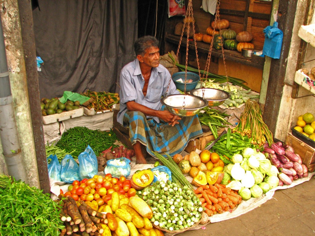 Veggie Shop in Kandy, Sri Lanka jigsaw puzzle in Fruits & Veggies puzzles on TheJigsawPuzzles.com