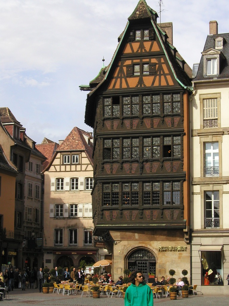 Maison Kammerzell, Strassbourg jigsaw puzzle in Street View puzzles on TheJigsawPuzzles.com