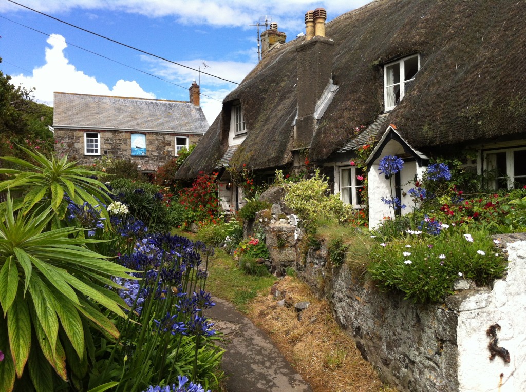 Cadgwith Cottages, Cornwall, England jigsaw puzzle in Puzzle of the Day puzzles on TheJigsawPuzzles.com