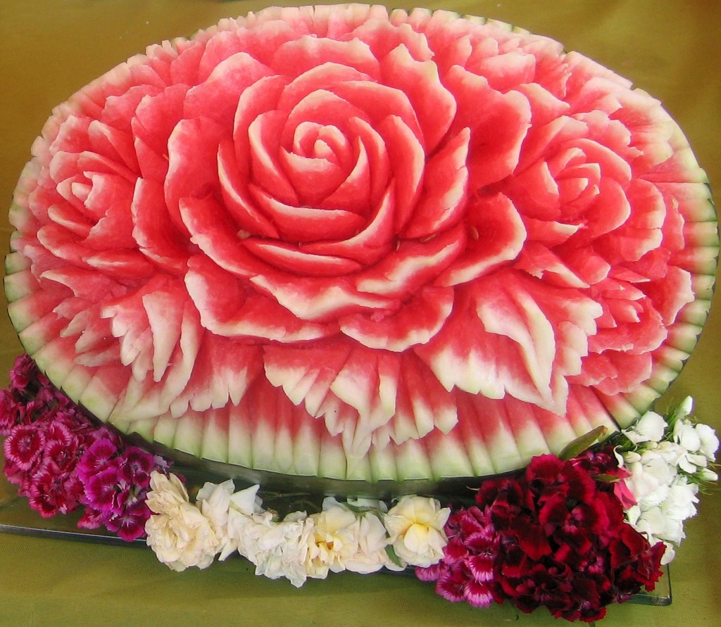 Carved Watermelon jigsaw puzzle in Fruits & Veggies puzzles on TheJigsawPuzzles.com
