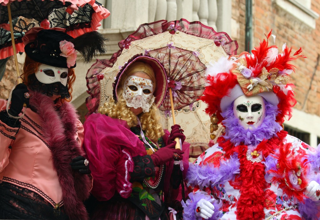 Carnevale in Venice jigsaw puzzle in People puzzles on TheJigsawPuzzles.com