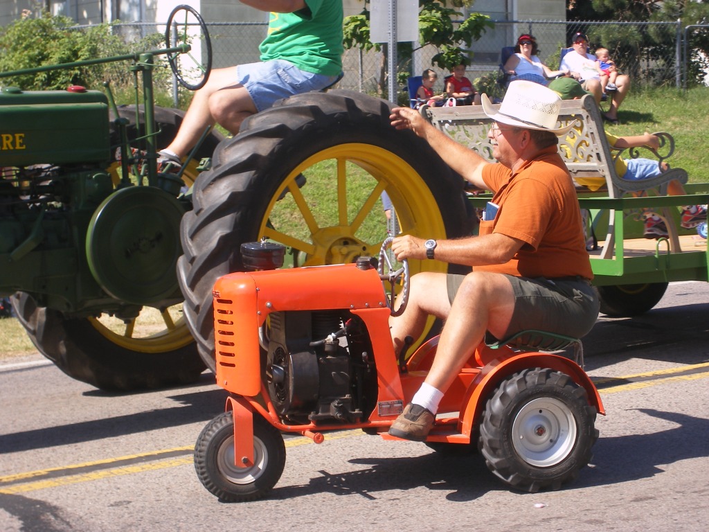 The Farmer & The Tractor jigsaw puzzle in People puzzles on TheJigsawPuzzles.com