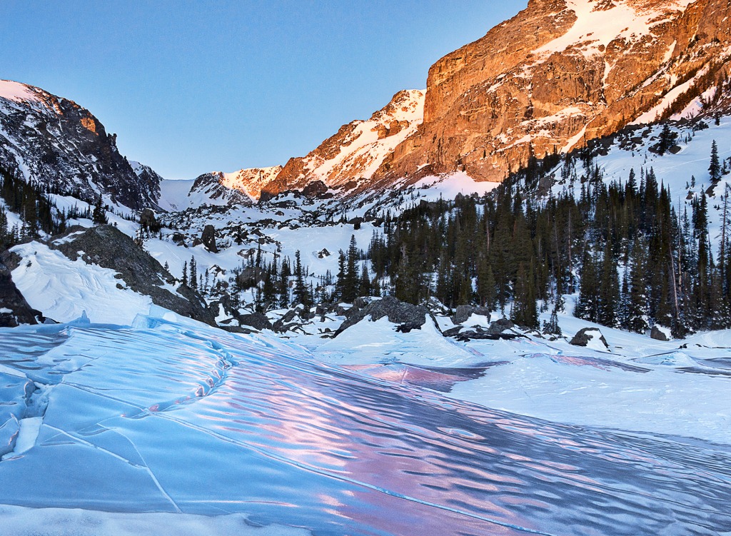 Lake Haiyaha, Rocky Mountain NP jigsaw puzzle in Great Sightings puzzles on TheJigsawPuzzles.com