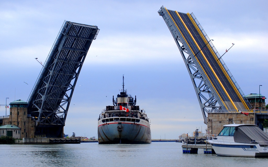 Canadian Freighter in Lorain, Ohio jigsaw puzzle in Bridges puzzles on TheJigsawPuzzles.com