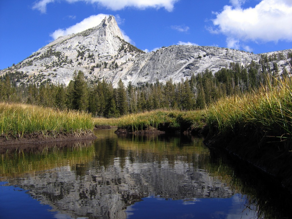 Cathedral Peak, Yosemite NP jigsaw puzzle in Great Sightings puzzles on TheJigsawPuzzles.com