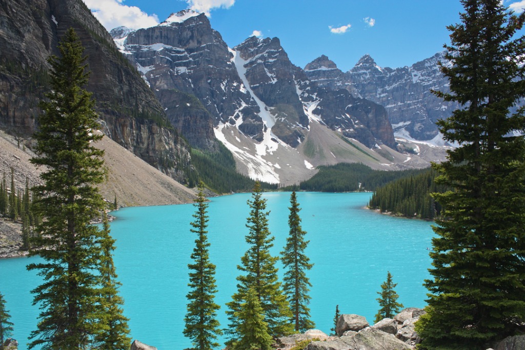 Moraine Lake, Banff National Park jigsaw puzzle in Great Sightings puzzles on TheJigsawPuzzles.com