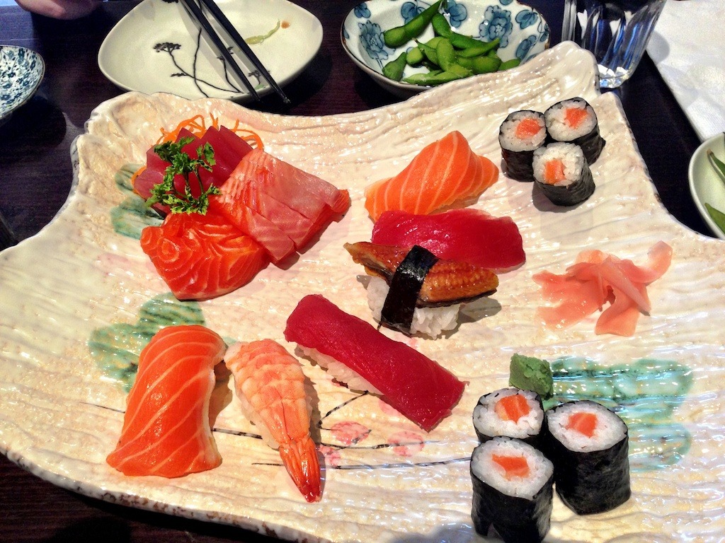 Sushi and Sashimi jigsaw puzzle in Food & Bakery puzzles on TheJigsawPuzzles.com