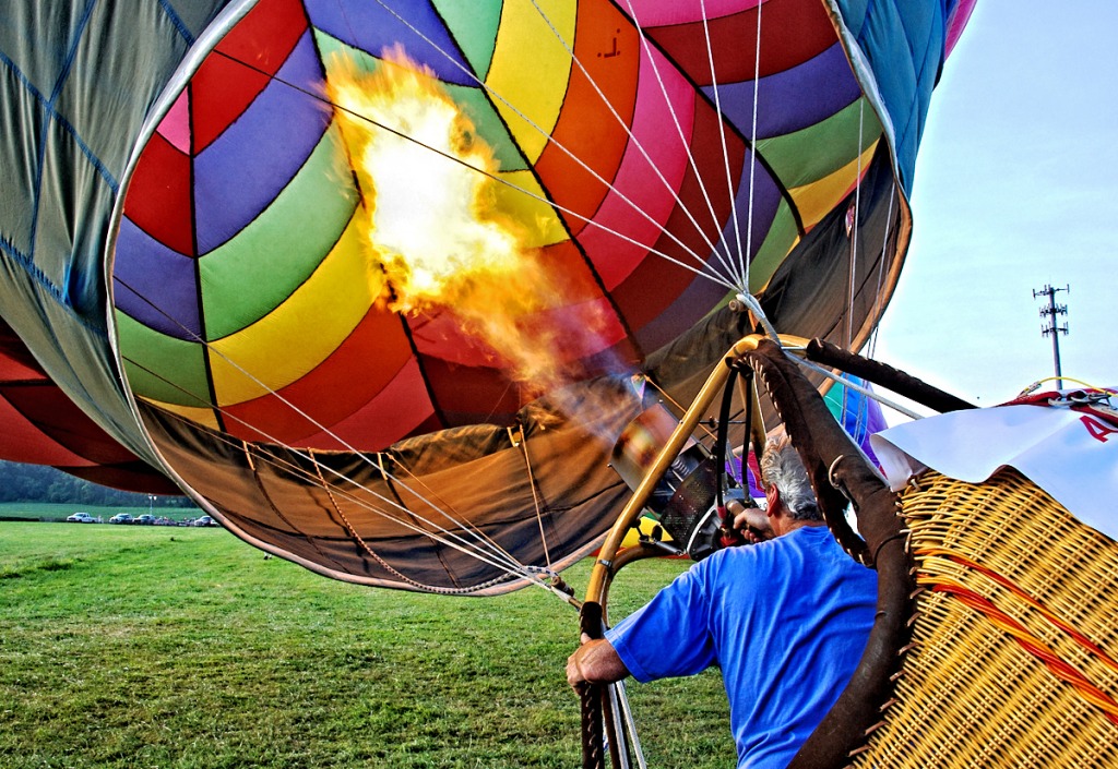 Hot Air Balloon Fest, Uniontown NJ jigsaw puzzle in Aviation puzzles on TheJigsawPuzzles.com