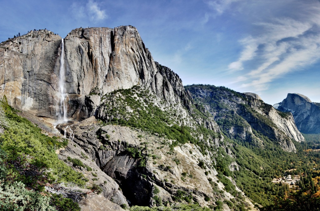 Yosemite Falls jigsaw puzzle in Waterfalls puzzles on TheJigsawPuzzles.com