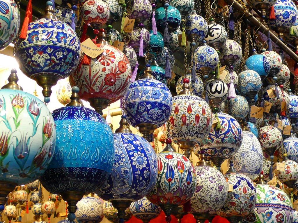 Istanbul Market jigsaw puzzle in Puzzle of the Day puzzles on TheJigsawPuzzles.com