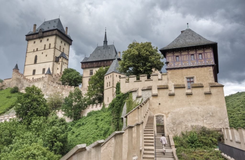 Karlstejn Castle, Czech Republic jigsaw puzzle in Castles puzzles on TheJigsawPuzzles.com