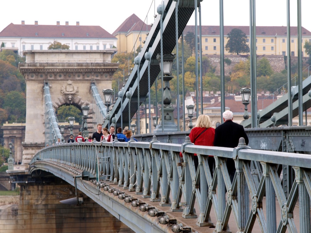 Chain Bridge, Budapest jigsaw puzzle in Bridges puzzles on TheJigsawPuzzles.com