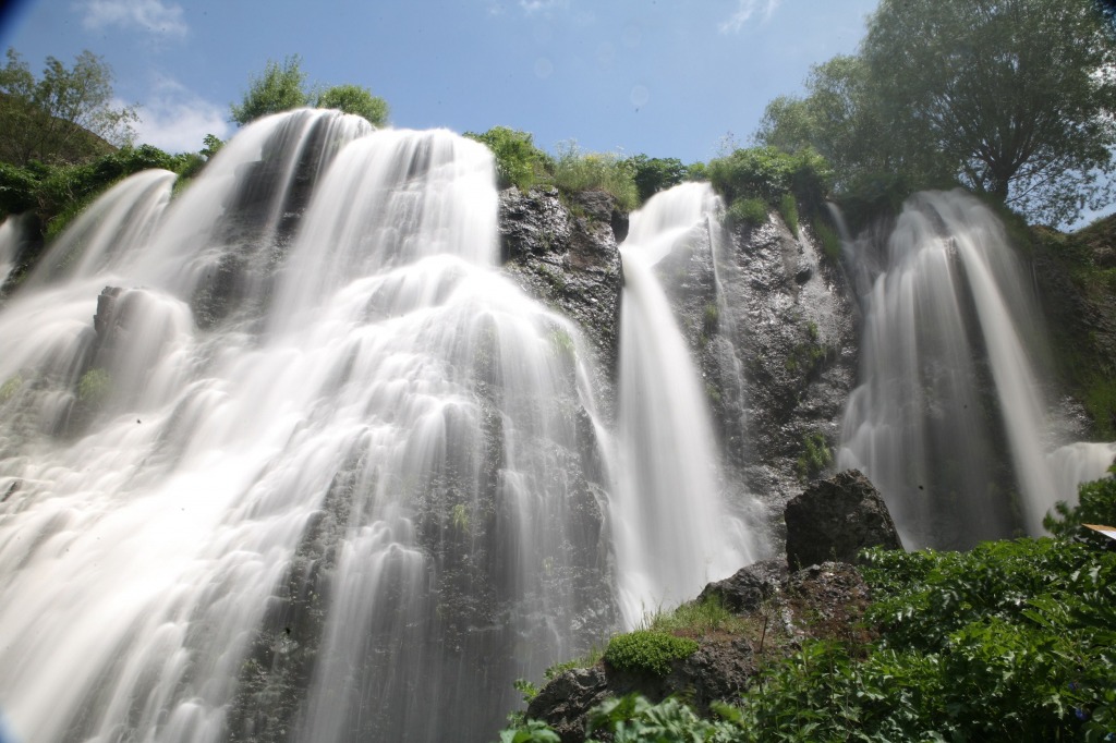 Shaki Waterfall, Armenia jigsaw puzzle in Waterfalls puzzles on TheJigsawPuzzles.com