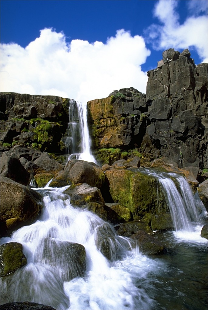 Canyon of Öxarárfoss, Thingvellir National Park, Iceland jigsaw puzzle in Waterfalls puzzles on TheJigsawPuzzles.com