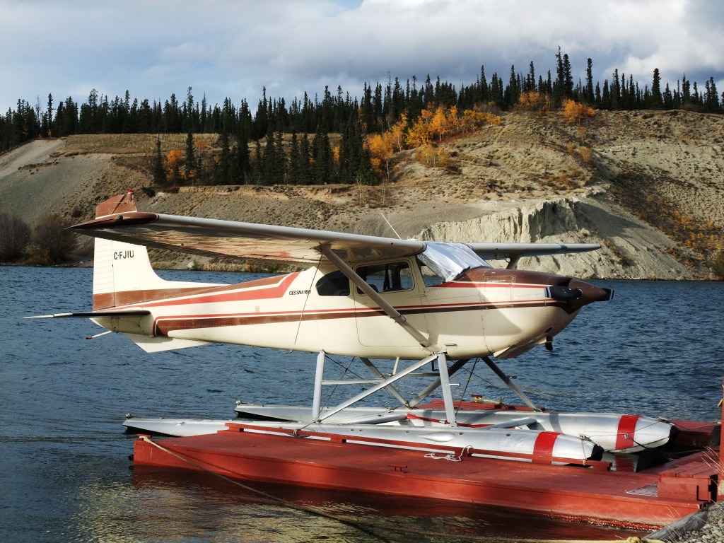 Float Plane jigsaw puzzle in Aviation puzzles on TheJigsawPuzzles.com