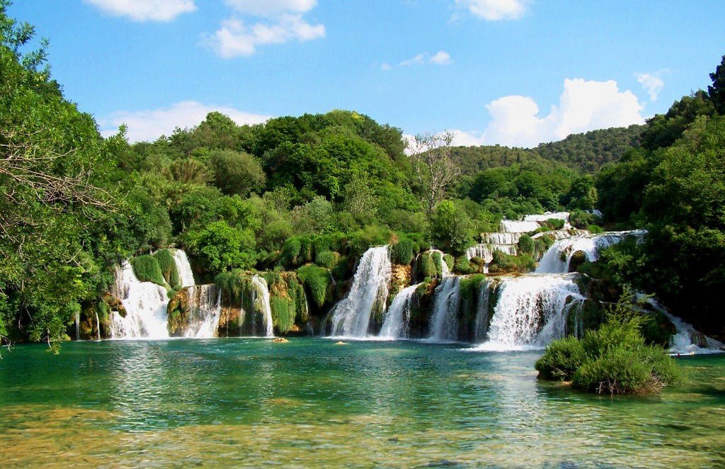 Krka National Park in Croatia jigsaw puzzle in Waterfalls puzzles on TheJigsawPuzzles.com