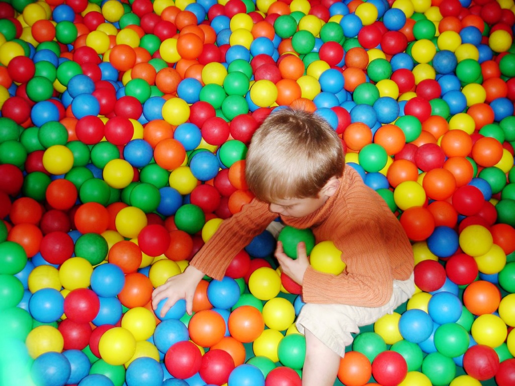 Playing in a Ball Pit at MacDo jigsaw puzzle in Puzzle of the Day puzzles on TheJigsawPuzzles.com
