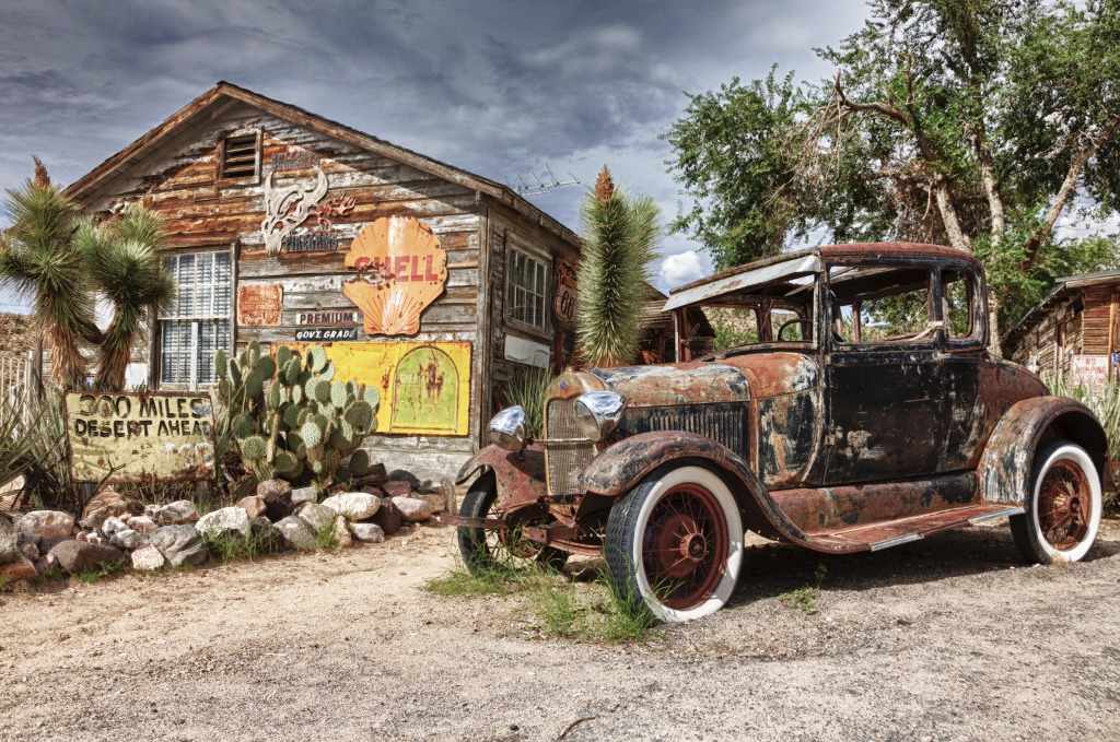 Route 66 - Hackberry, Arizona jigsaw puzzle in Cars & Bikes puzzles on TheJigsawPuzzles.com